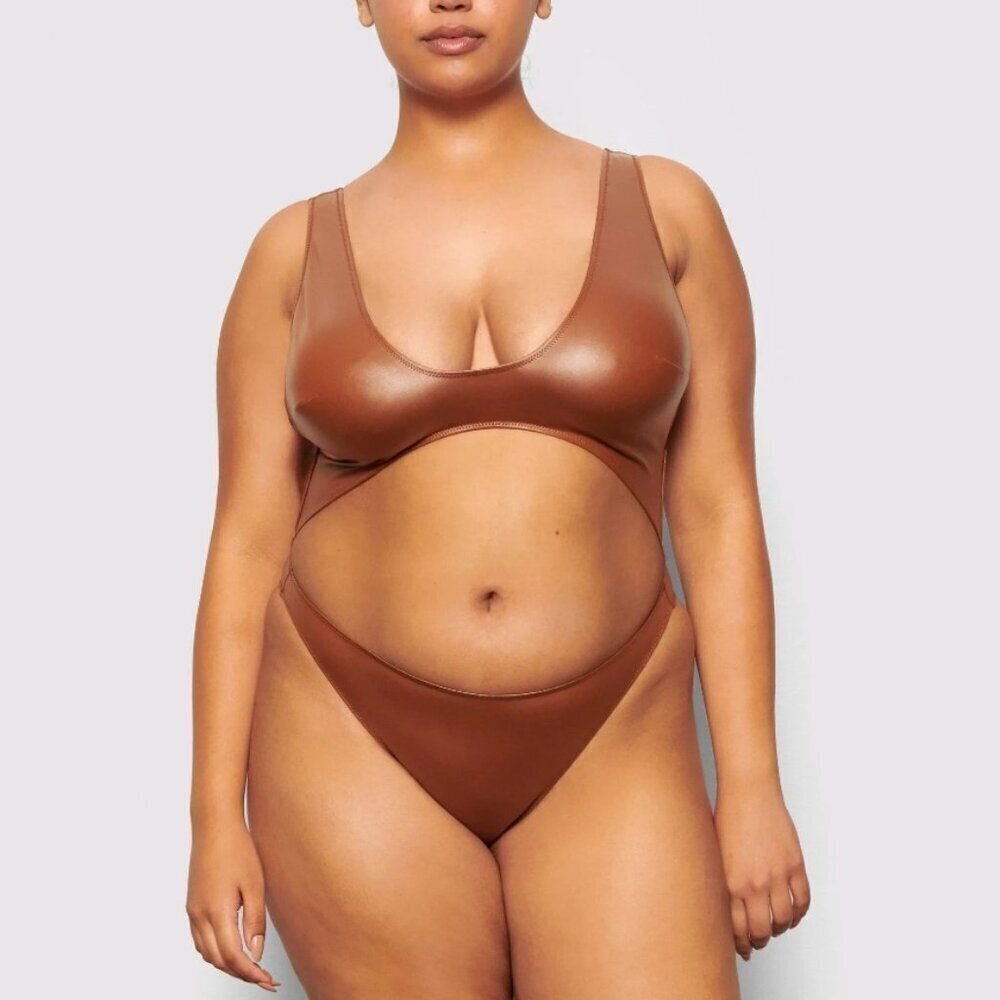 Skims Women's Brown and Tan Swimsuit-one-piece